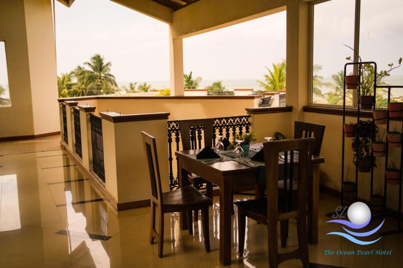 The Ocean Pearl Hotel Negombo Ngoại thất bức ảnh
