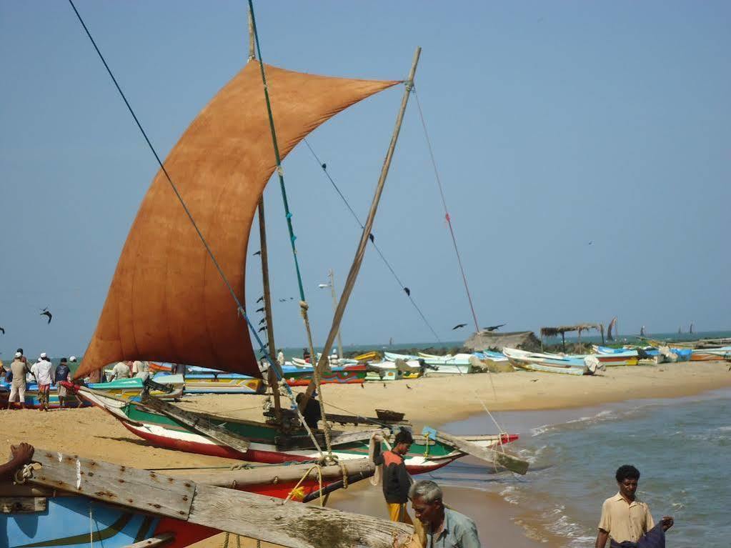 The Ocean Pearl Hotel Negombo Ngoại thất bức ảnh